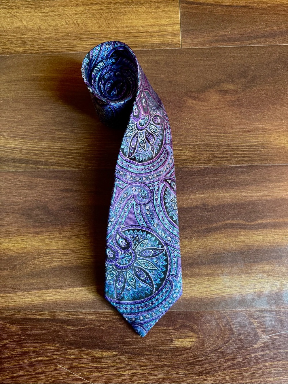JZ RICHARDS Silk Purple Paisley Tie with Blue Accents Made In USA
